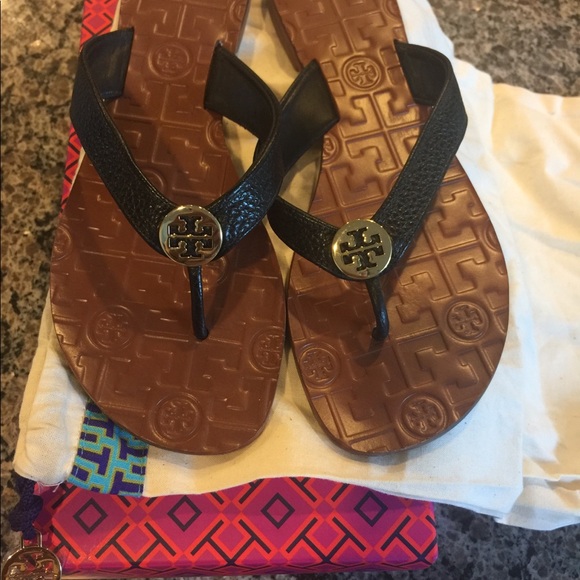 Authentic Tory Burch Sandals - Picture 4 of 4